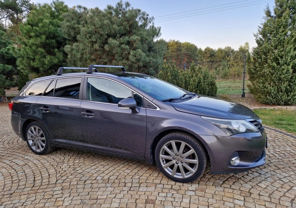 Toyota Avensis cena 41800 przebieg: 236900, rok produkcji 2012 z Płock małe 277